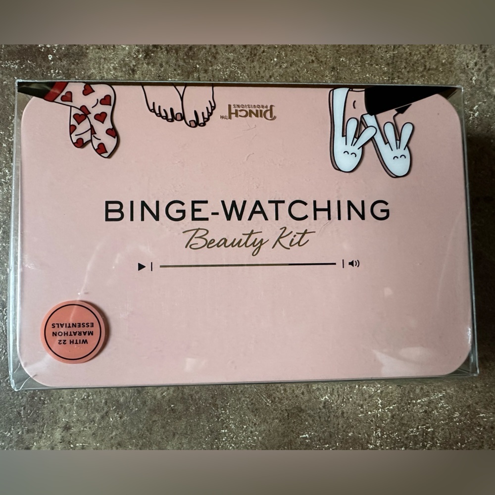 Binge Watching Beauty Kit 22 Essentials New Tin socks face mask lip balm lotion